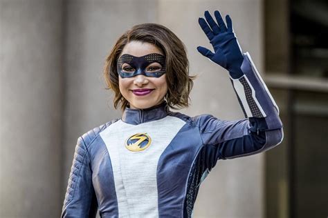 who plays nora west allen|The Flash season 9 cast: Who is returning for final。